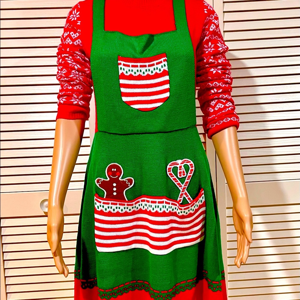 UGLY XMAS DRESS